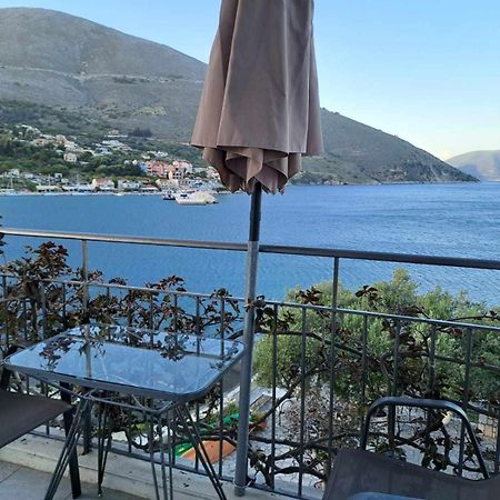 Ballas Apartments Agia Efimia Luaran gambar