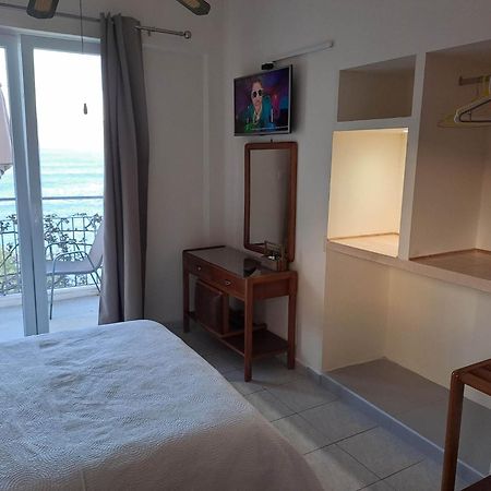 Ballas Apartments Agia Efimia Luaran gambar