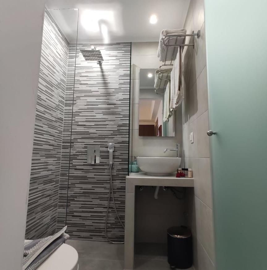 Ballas Apartments Agia Efimia Luaran gambar