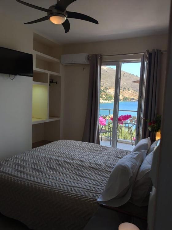 Ballas Apartments Agia Efimia Luaran gambar