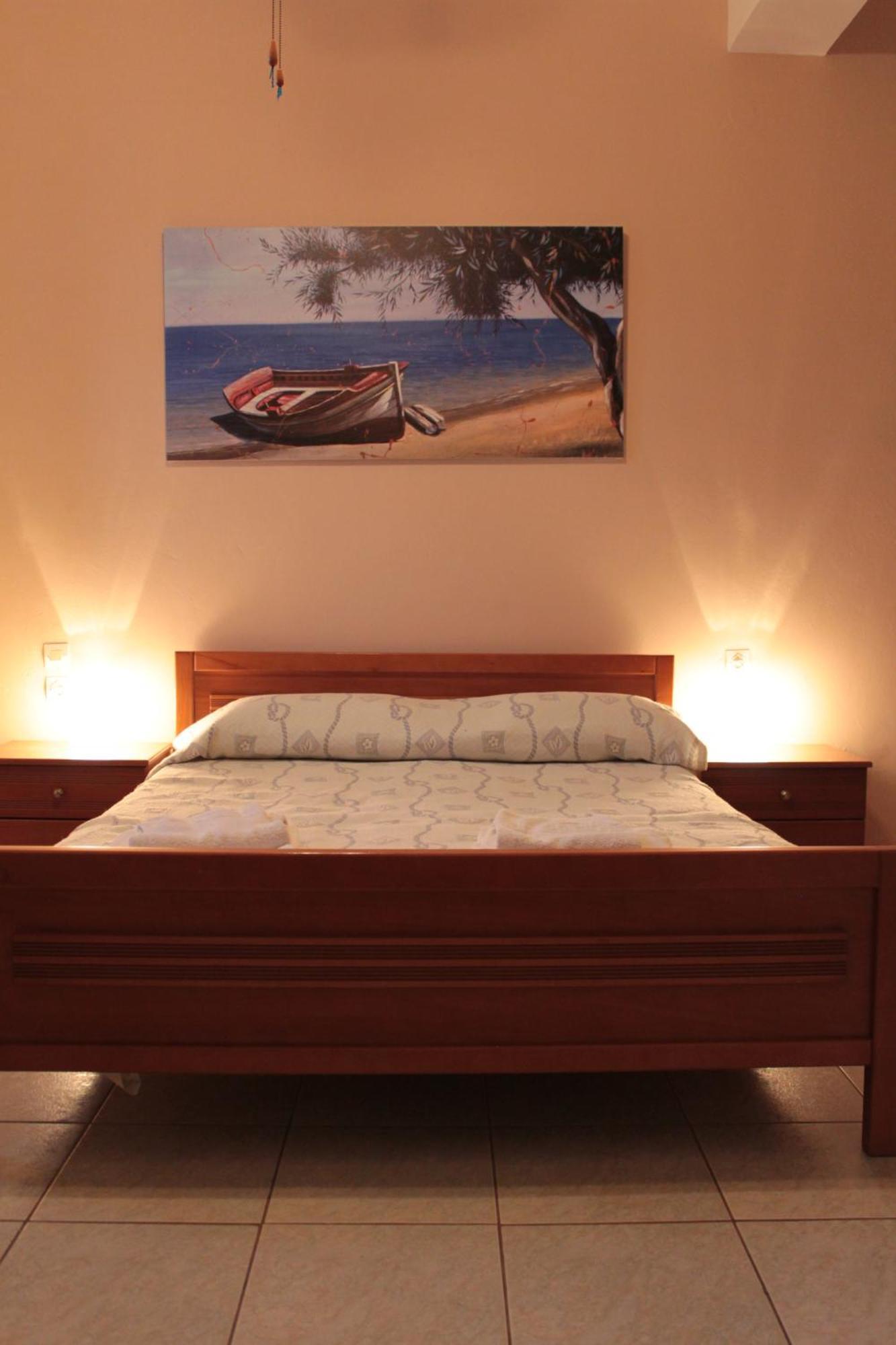 Ballas Apartments Agia Efimia Bilik gambar